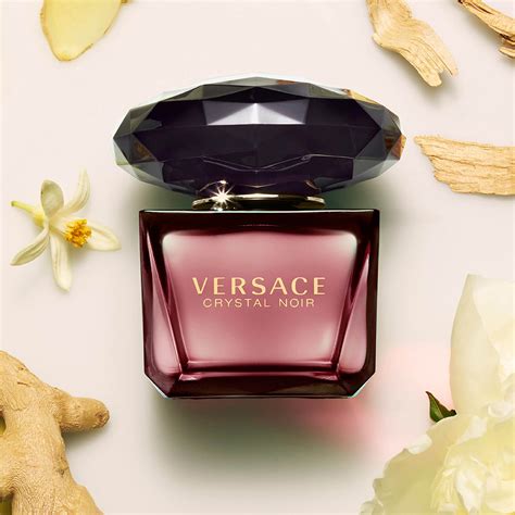 versace crystal noir bleibt auf dem markt|versace crystal noir price.